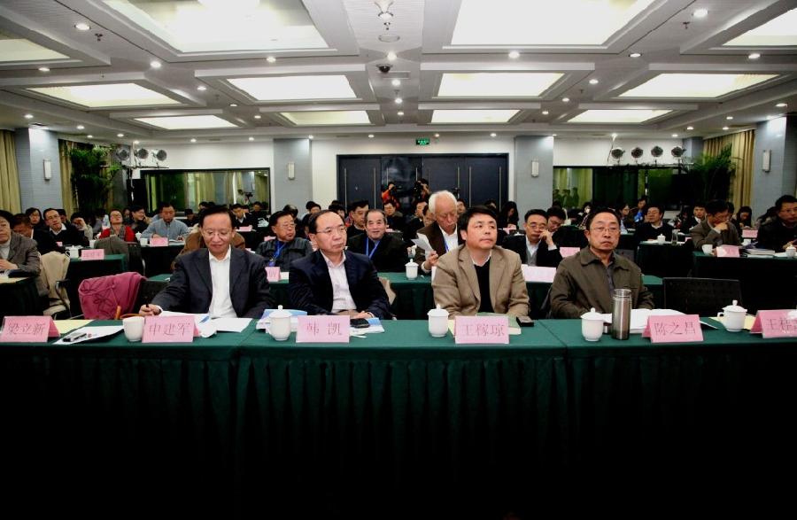 QQ图片20131227101436.jpg